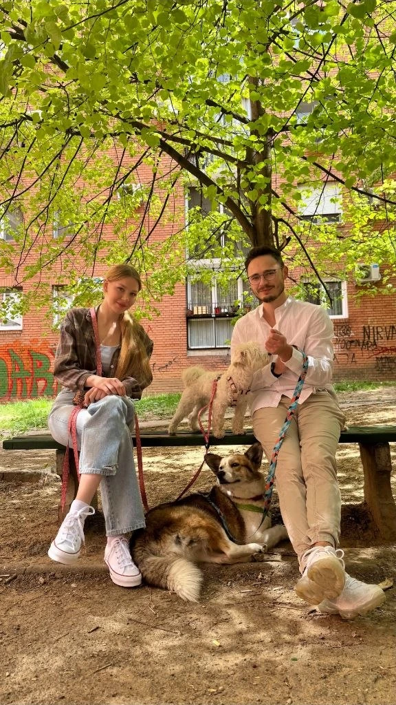 Я в парке с друзьями